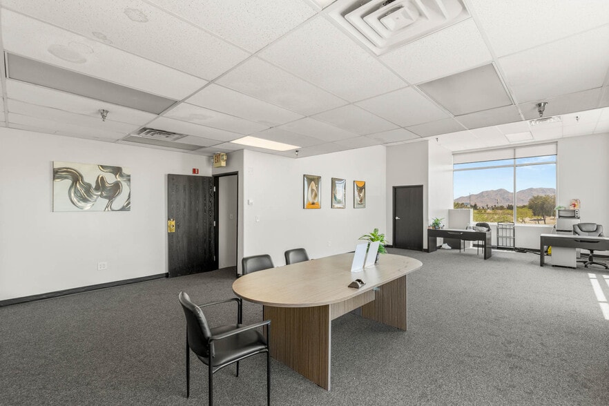 More Photos Of 4570 Donovan Way, North Las Vegas Light Distribution For Sale