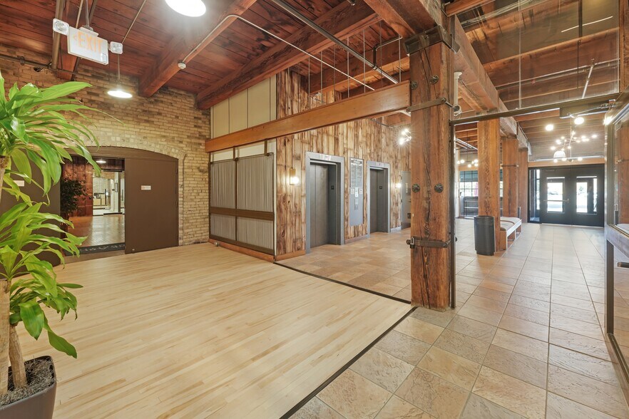 More Photos Of 708 N 1st St, Minneapolis Apartments For Lease