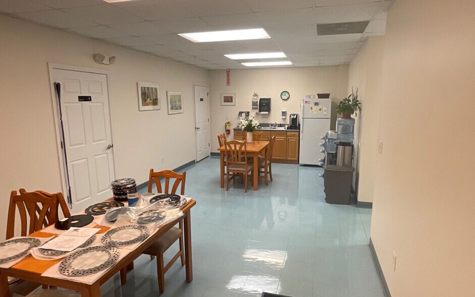 More Photos Of 389 Lumpkin County Pky, Dahlonega Warehouse For Sale