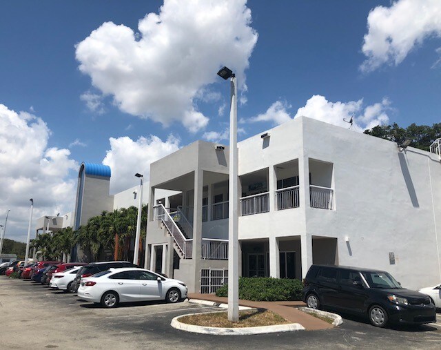 More Photos Of 17325 NW 27th Ave, Miami Gardens Medical For Lease