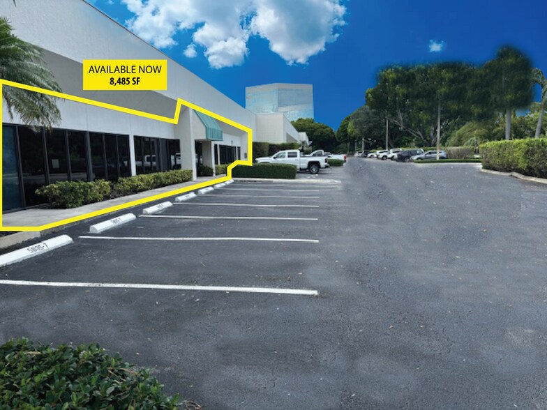 More Photos Of 5801-5821 N Andrews Way, Fort Lauderdale Light Manufacturing For Lease