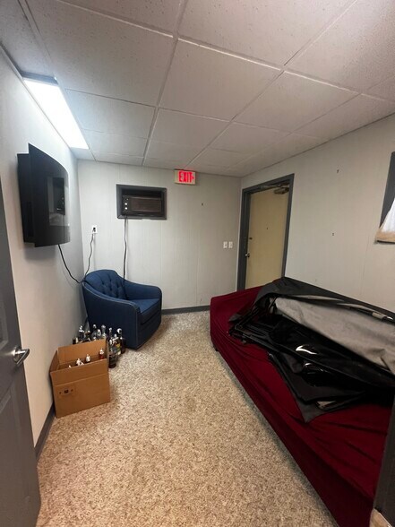 More Photos Of 1167 Central Ave, Albany General Retail For Sale