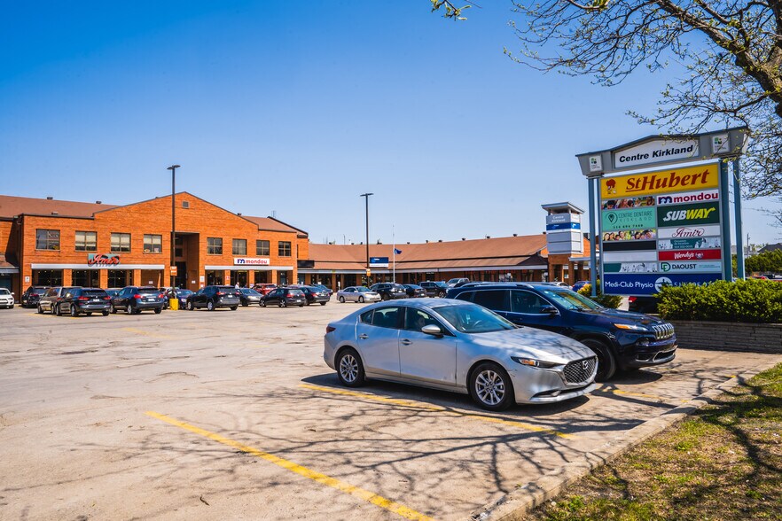 More Photos Of 2915 Boul Saint-Charles, Kirkland General Retail For Lease