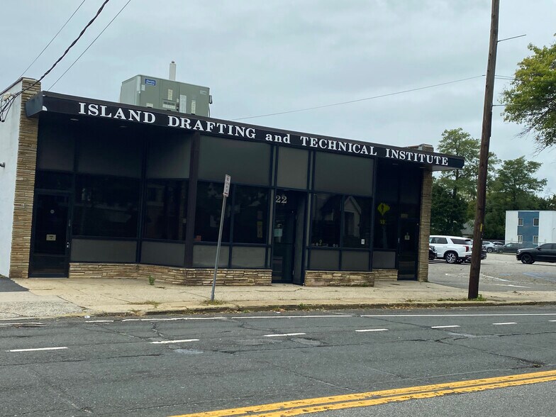 Primary Photo Of 22 Broadway, Amityville Flex For Sale
