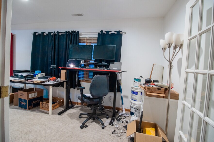 More Photos Of 40523 N Il Route 83, Antioch Apartments For Sale