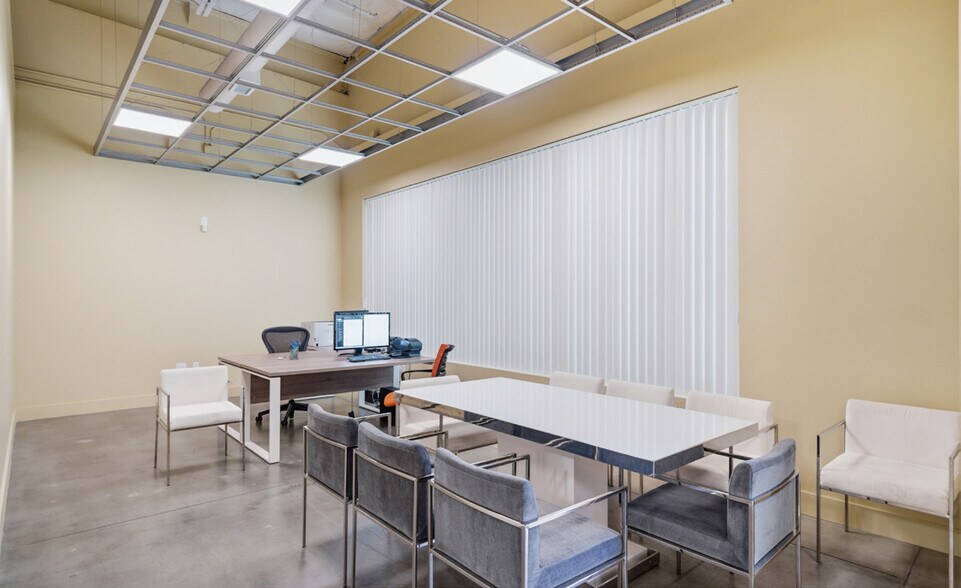 More Photos Of 9560-9640 Research Dr, Irvine Research And Development For Sale