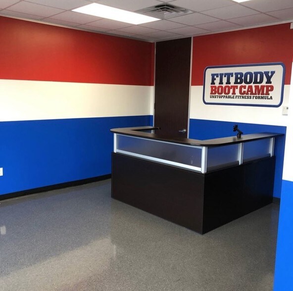 More Photos Of 10502 Grant Rd, Houston General Retail For Lease