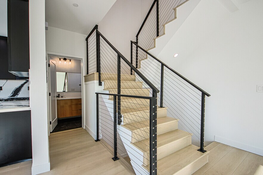 More Photos Of 2200 Thurman Ave, Los Angeles Multifamily For Sale