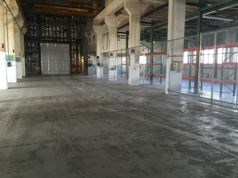 More Photos Of 520 Garnet St, Tooele Warehouse For Lease