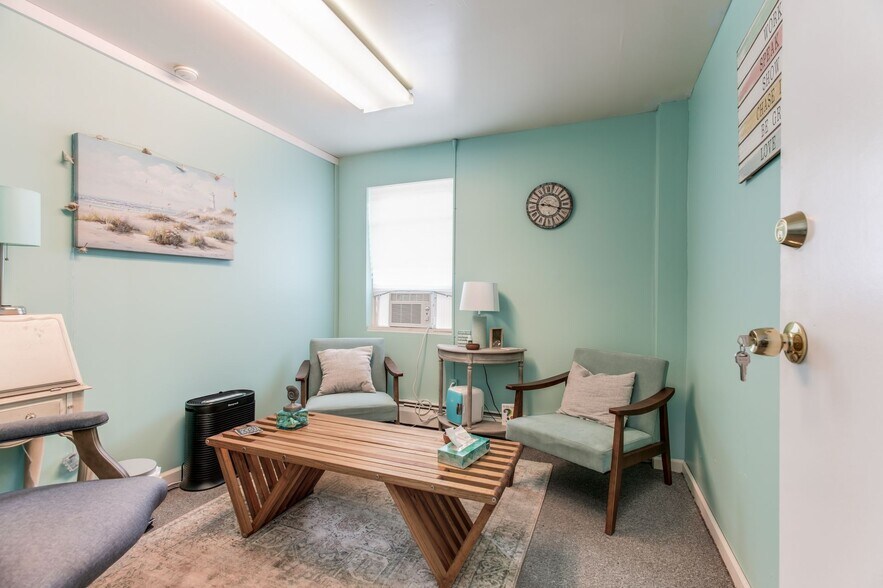 More Photos Of 377 Main St, Center Moriches Storefront Retail Office For Sale