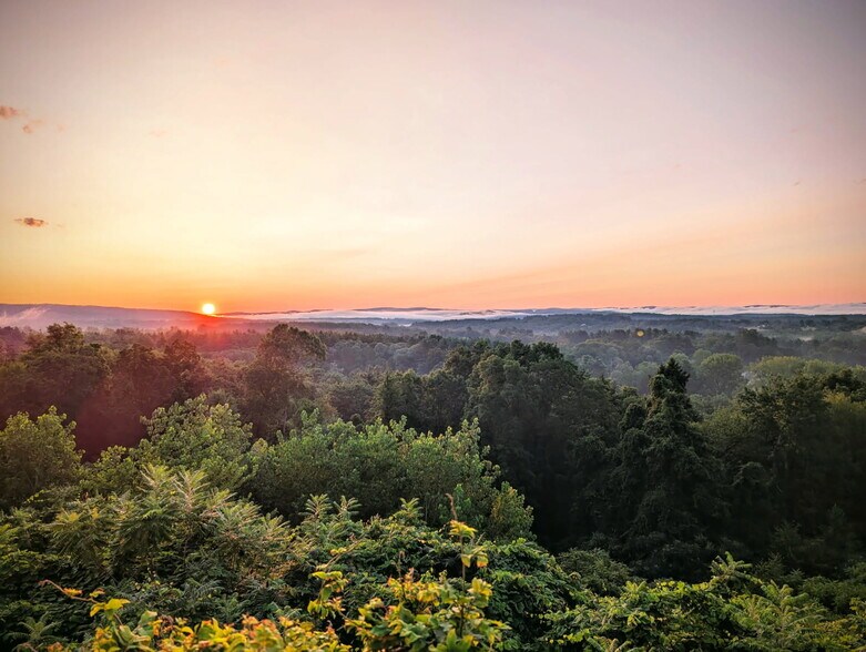 More Photos Of 151 Smead Hill Rd, Greenfield Specialty For Sale