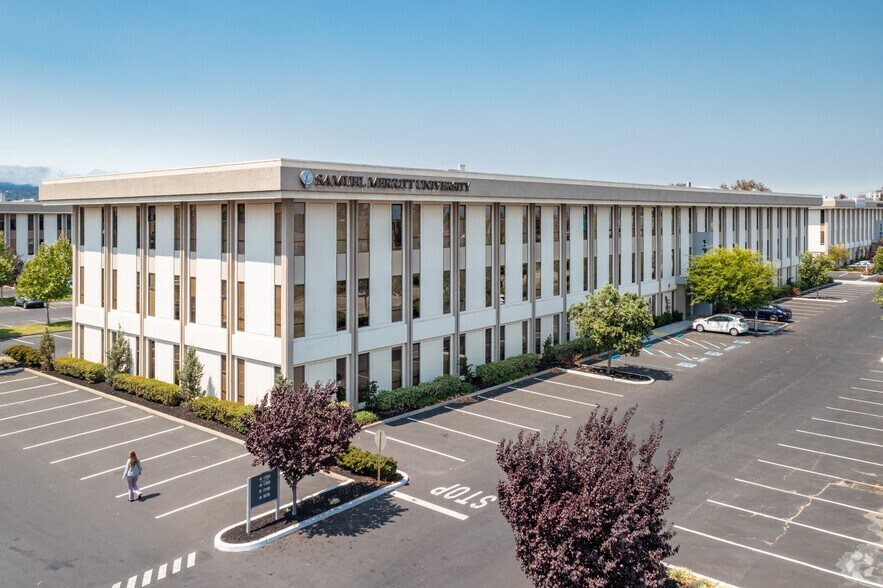 More Photos Of 1650 S Amphlett Blvd, San Mateo Unknown For Lease