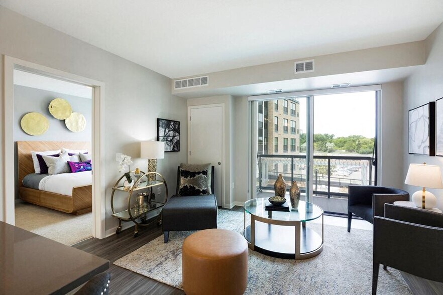 More Photos Of 1700 Plymouth Rd, Minnetonka Apartments For Lease