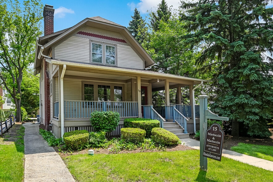 Primary Photo Of 15 N Lincoln St, Hinsdale Office For Sale