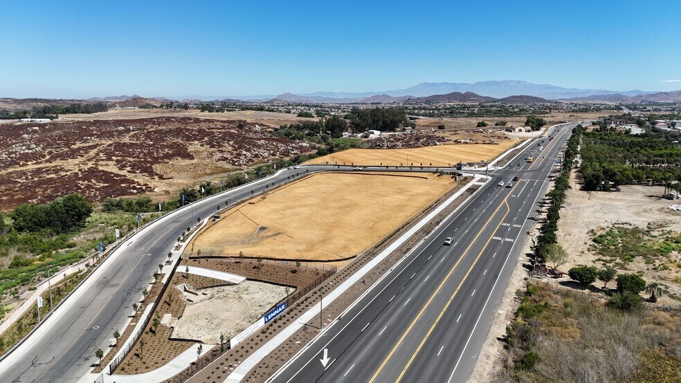 More Photos Of Parcel 3 Willow Springs, Murrieta Land For Lease