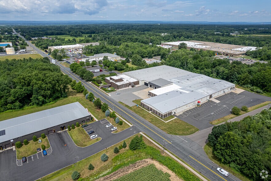 More Photos Of 215 Moody Rd, Enfield Manufacturing For Lease