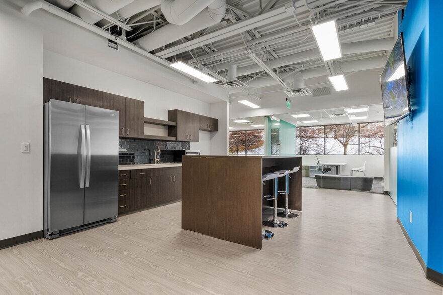 More Photos Of 701-799 E Timpanogos Pky, Orem Unknown For Lease