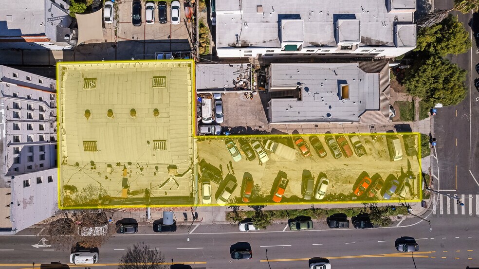 More Photos Of 4067-4075 1/2 Beverly Blvd, Los Angeles Storefront For Sale