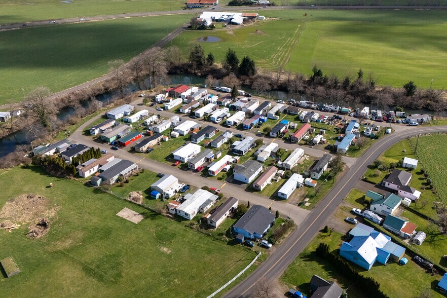 More Photos Of 3370 Gienger Rd, Tillamook Manufactured Housing Mobile Home Park For Sale