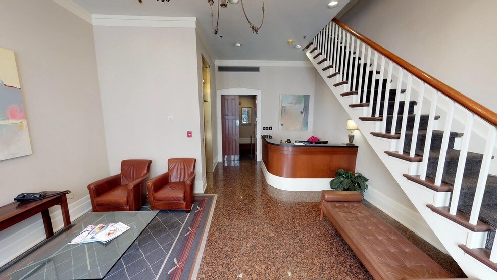 More Photos Of 700 Camp St, New Orleans Coworking Space