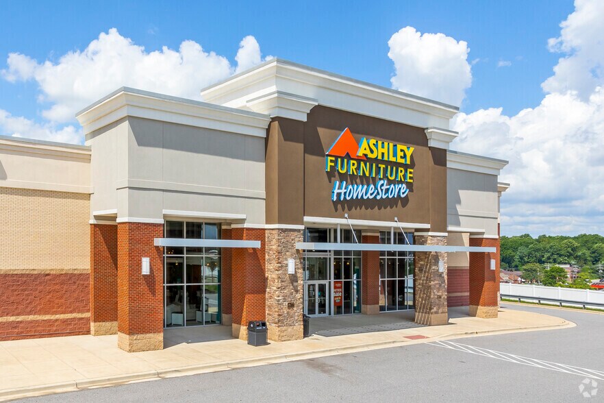 More Photos Of 1723-1771 Ritchie Station Ct, Capitol Heights Unknown For Lease