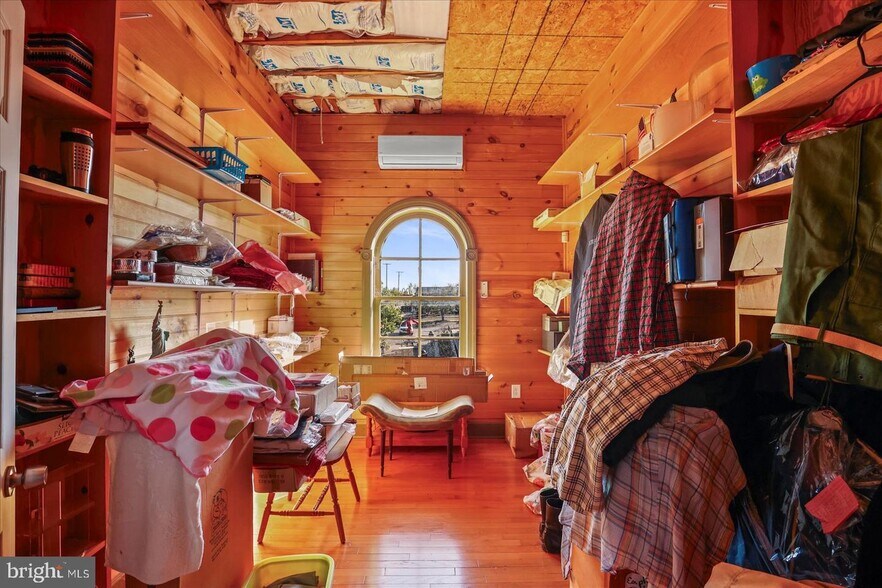 More Photos Of 425 Steinwehr Ave, Gettysburg Storefront Retail Office For Sale