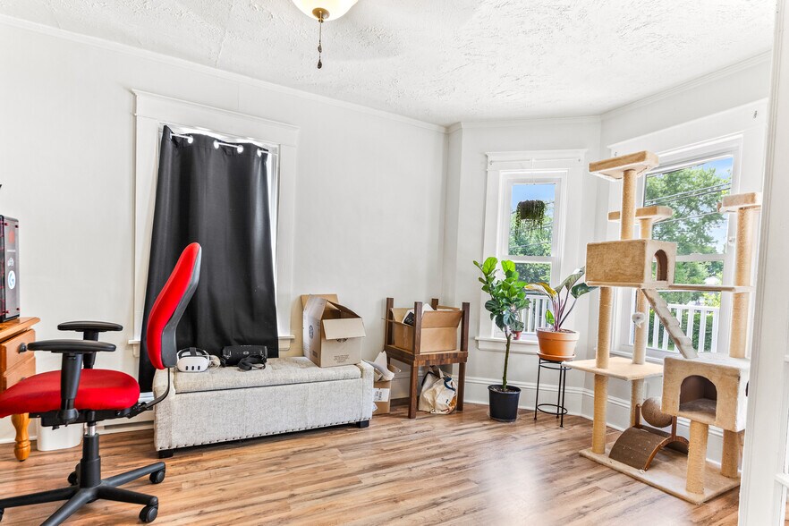 More Photos Of 51 Tanguay St, Sanford Apartments For Sale