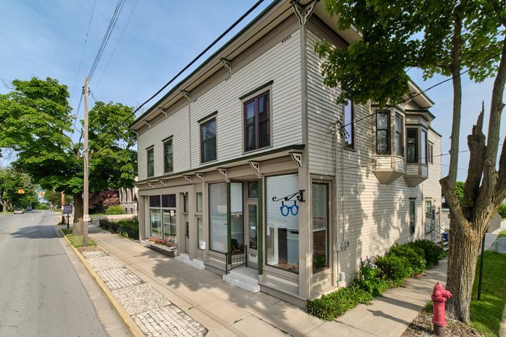 More Photos Of 384 1st St, Manistee Office Residential For Lease
