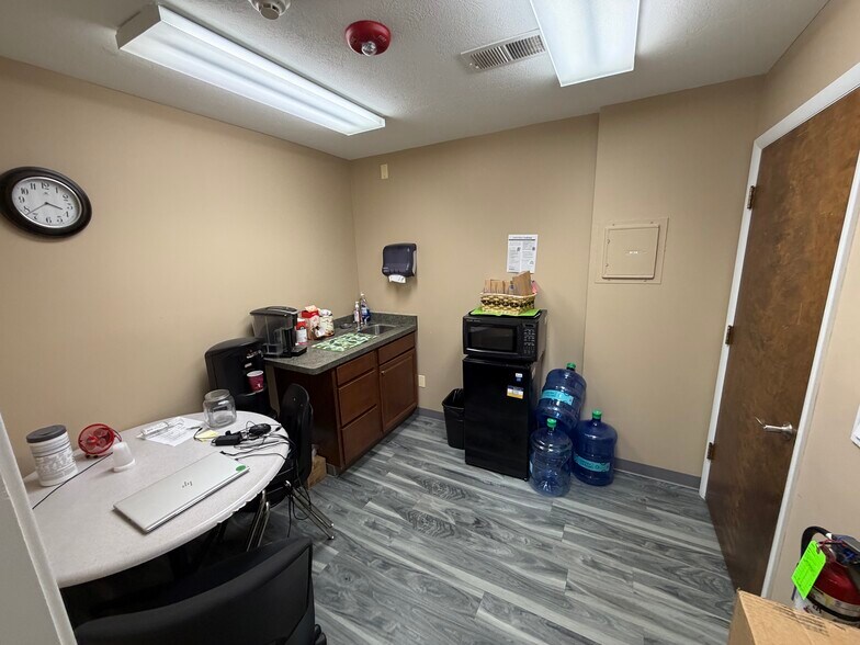 More Photos Of 1800 English Rd, Greece Medical For Lease