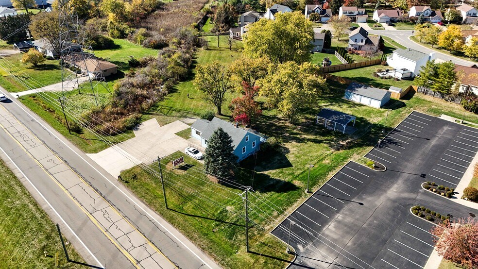 More Photos Of 8523 Cincinnati-Columbus Rd, West Chester Office For Sale