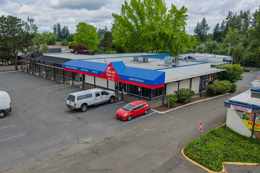 More Photos Of 10175 SW Beaverton-hillsdale Hwy, Beaverton Freestanding For Sale