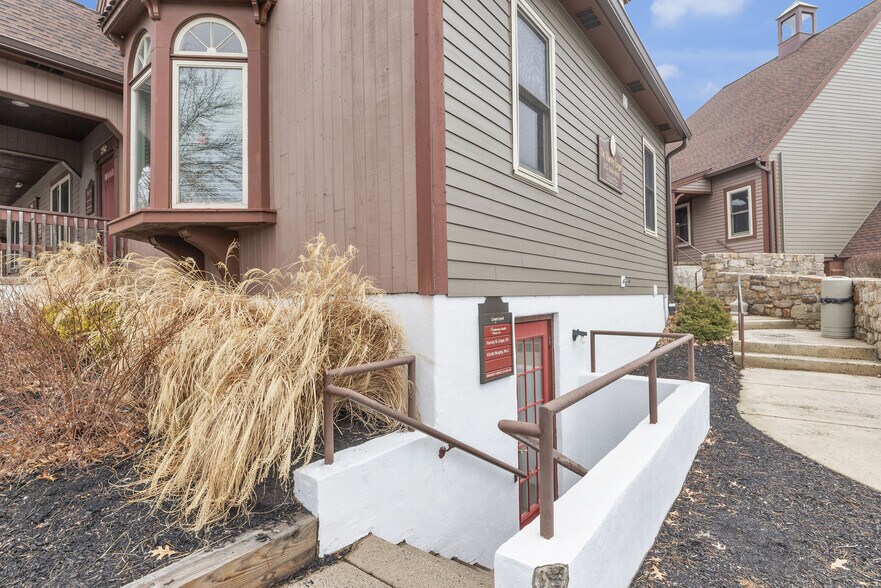 More Photos Of 95 Almshouse Rd, Richboro Medical For Sale