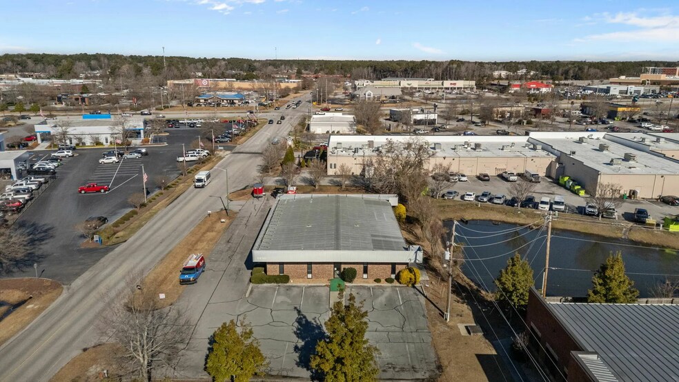 More Photos Of 1430-1440 McCarthy Blvd, New Bern Office For Lease