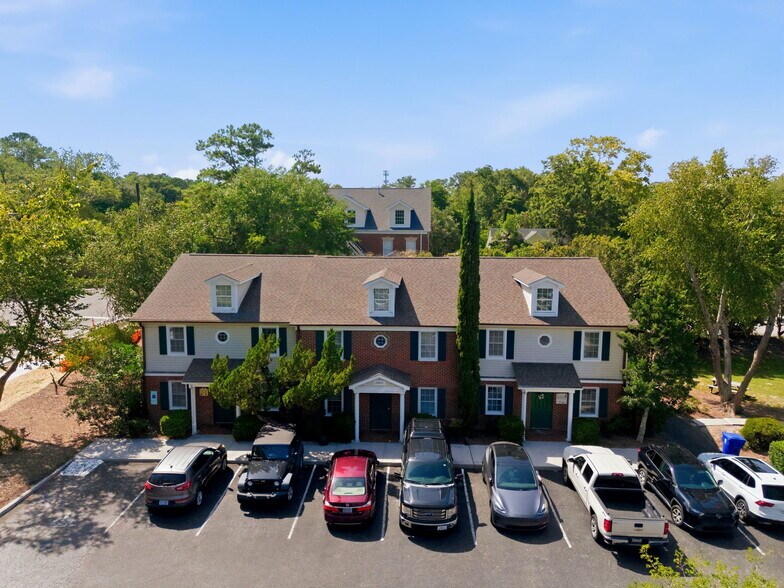 More Photos Of 3801 Wrightsville Ave, Wilmington Office Residential For Lease