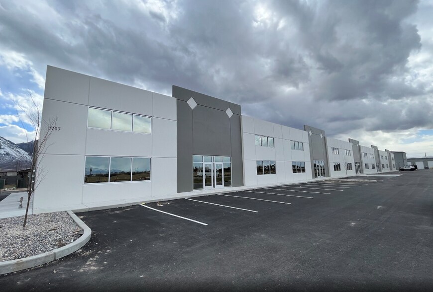 Primary Photo Of 2400 S 1707 W, Mapleton Industrial For Lease