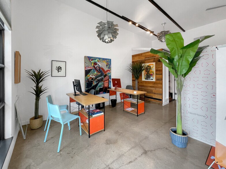 More Photos Of 1601 E 5th St, Austin Apartments For Lease