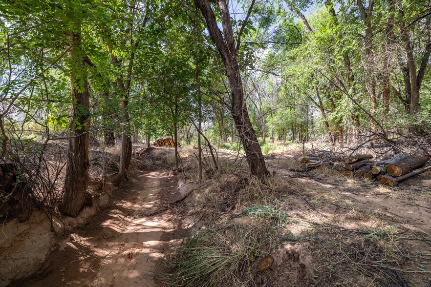 More Photos Of 545 Kane Creek Blvd, Moab Land For Sale