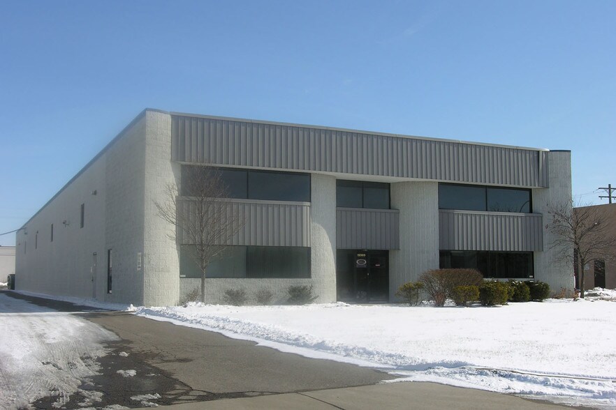 More Photos Of 12303 Delta St, Taylor Industrial For Sale
