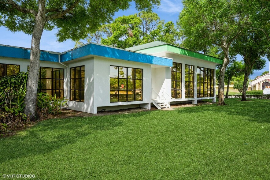 More Photos Of 3333 20th St, Vero Beach Medical For Sale