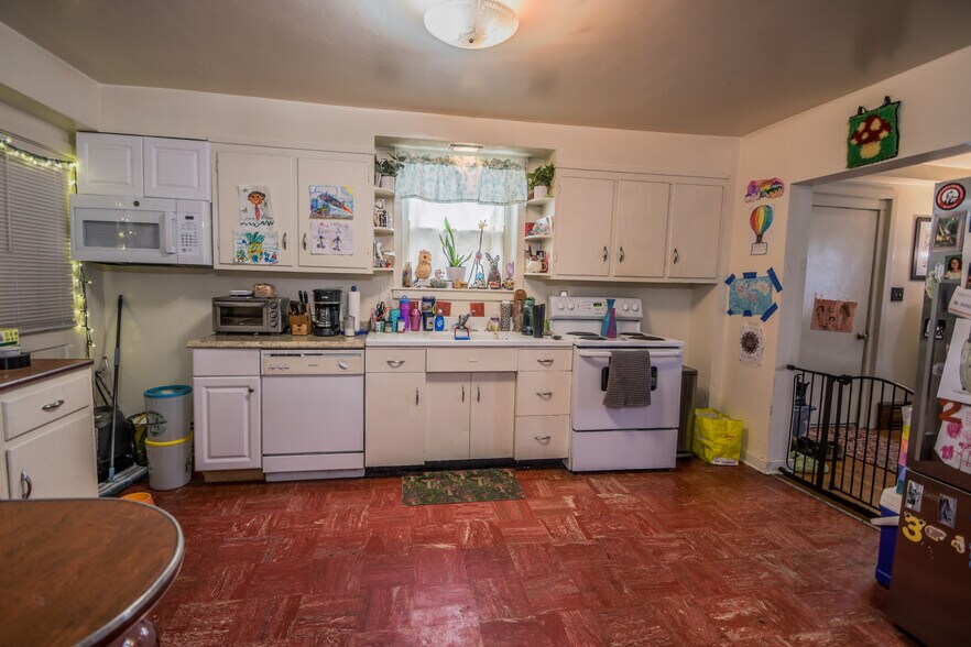 More Photos Of 1 S Main St, Richlandtown Apartments For Sale