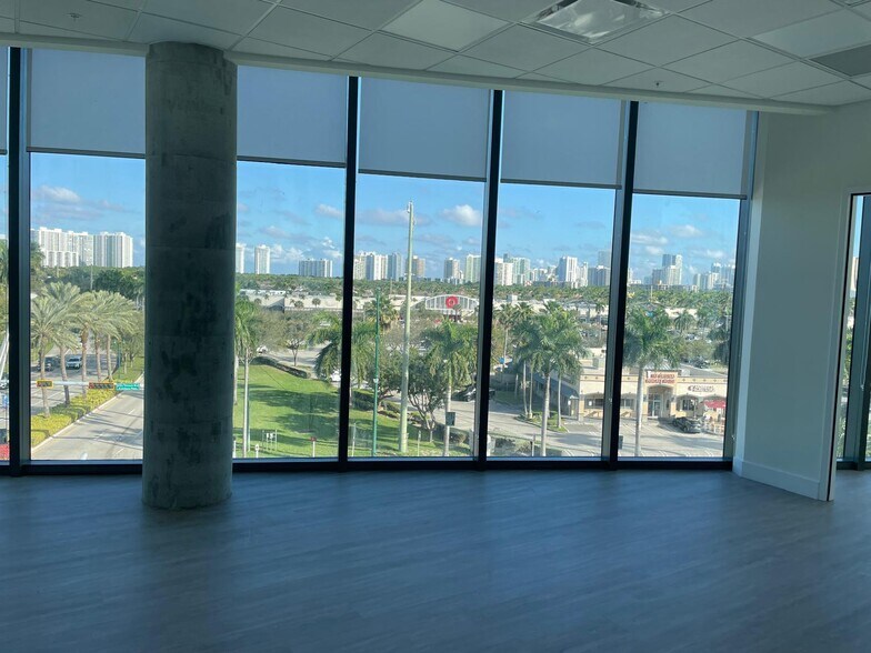 More Photos Of 21290 Biscayne, Aventura Office For Lease