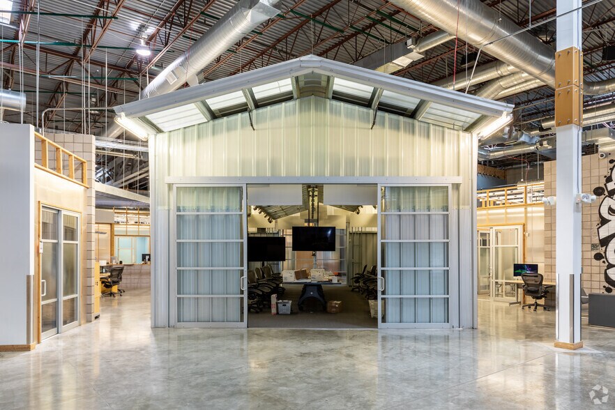 More Photos Of 6450 Gunpark Dr, Boulder Office For Lease