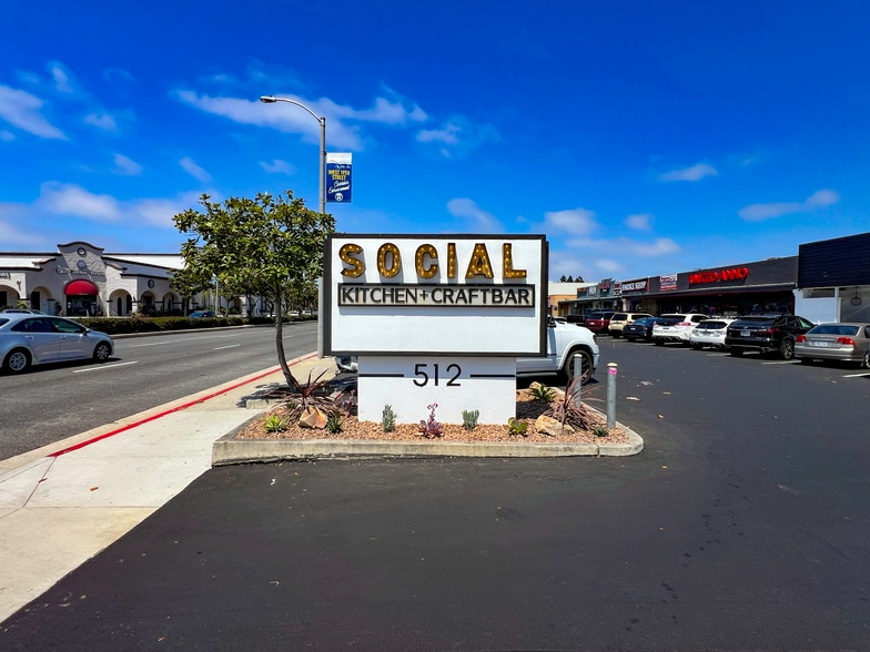 More Photos Of 512 W 19th St, Costa Mesa Restaurant For Sale