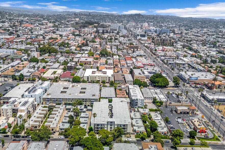 More Photos Of 1536 N Serrano Ave, Los Angeles Apartments For Sale