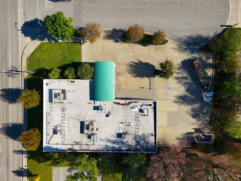 More Photos Of 400 E Arrow Hwy, San Dimas Office For Sale