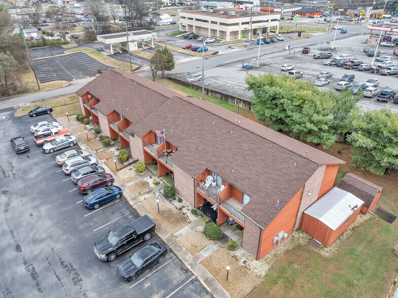 More Photos Of 506 Ellis st, Jefferson City Apartments For Sale