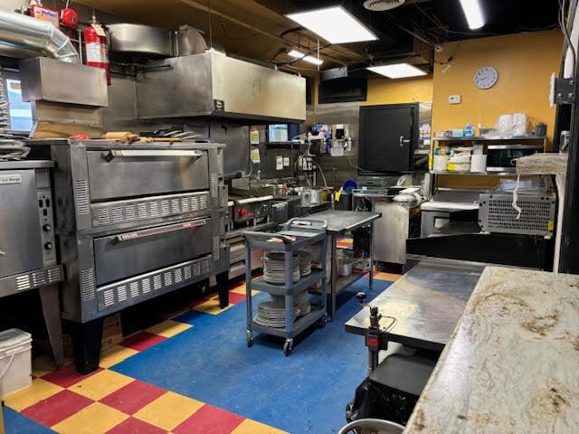Primary Photo Of 335 Wellington St, Port Colborne Storefront For Sale