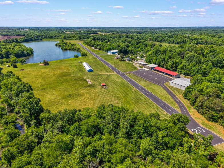 More Photos Of 249 Gilbert Rd, Mocksville Airport For Sale