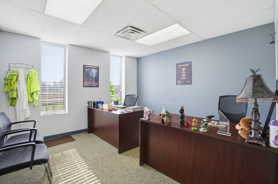 More Photos Of 2124 Hamilton St, Dalton Research And Development For Sale