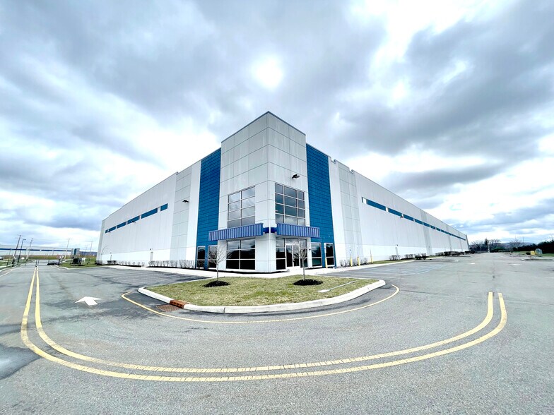 More Photos Of 2000 Rand Blvd, Phillipsburg Distribution For Lease